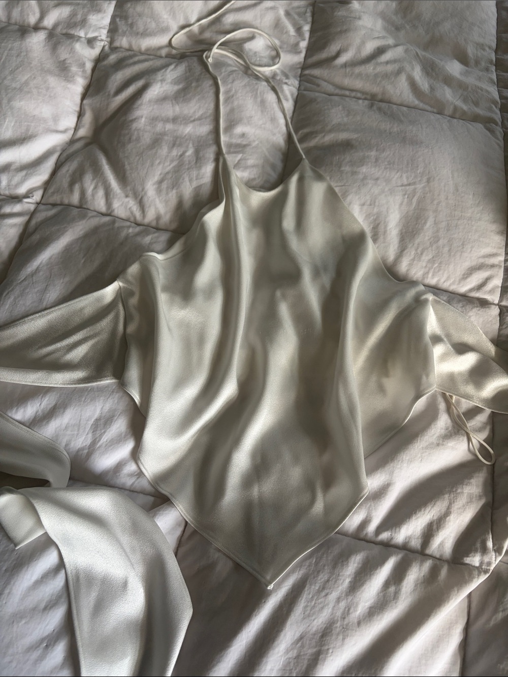 Alice + Olivia Cream Satin Halter Neck Blouse